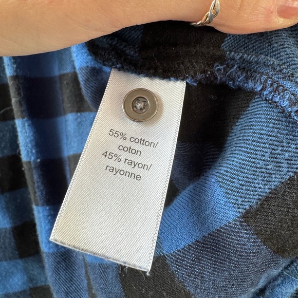 Fall Flannel Weather 🍁🌻🍂 Plaid checkered Button Down Top - Picture 4 of 4